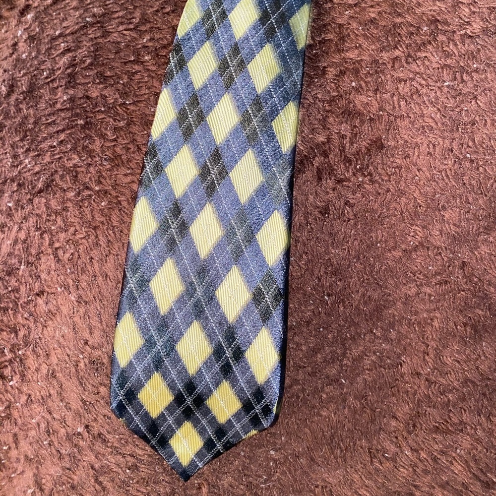 🤖 Ben Sherman thin plaid tie